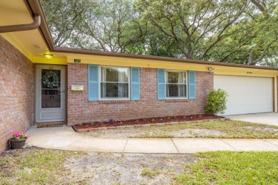 Welcome home to this beautiful, brick single-story 4 bedroom/2 on Fort Walton Beach Golf Course in Florida - for sale on GolfHomes.com, golf home, golf lot