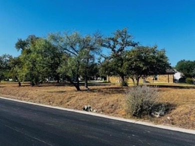 Nice flat, buildable lot with several oak trees, close to on Slick Rock Golf Course - Horseshoe Bay in Texas - for sale on GolfHomes.com, golf home, golf lot