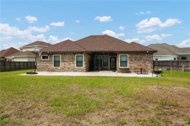 Get ready to be amazed with this beautiful move-in ready home! on Los Lagos Golf Club in Texas - for sale on GolfHomes.com, golf home, golf lot