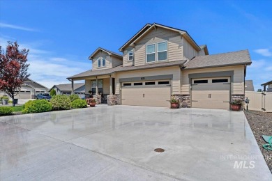 **OPEN HOUSE - THUR Aug 29th 12-4pm**.  Don't miss this lovely on Hunters Point Golf Club in Idaho - for sale on GolfHomes.com, golf home, golf lot