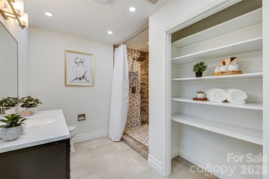 Welcome home to 8 Hickory Ridge Court in desirable River Hills on River Hills Country Club in South Carolina - for sale on GolfHomes.com, golf home, golf lot