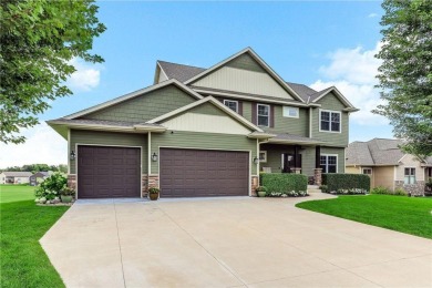 Well maintained 2 story 5BR, 4BA home on the 18th fairway on on Riverwood National in Minnesota - for sale on GolfHomes.com, golf home, golf lot