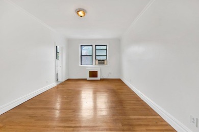 Rarely Available Two-Bedroom Gem in the Heart of Pelham Manor! on Pelham Country Club in New York - for sale on GolfHomes.com, golf home, golf lot