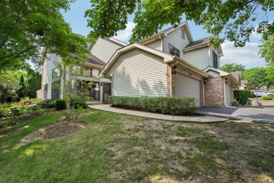 Beautiful light-filled end unit townhouse in a very desirable on Palatine Hills Golf Course in Illinois - for sale on GolfHomes.com, golf home, golf lot