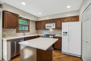 Beautiful light-filled end unit townhouse in a very desirable on Palatine Hills Golf Course in Illinois - for sale on GolfHomes.com, golf home, golf lot