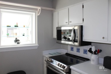 New price on Golf course community condo. No outdoor maintenance on Glenlakes Golf Club in Alabama - for sale on GolfHomes.com, golf home, golf lot