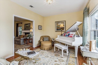 Beautiful golf course home located in the highly sought-after on Marcus Pointe Golf Club in Florida - for sale on GolfHomes.com, golf home, golf lot