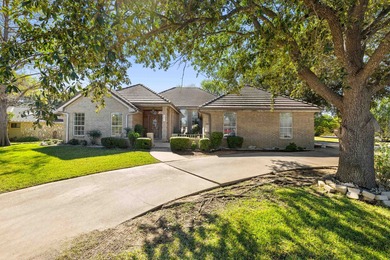 Spacious and full of character, this 3-bedroom, 3-bath home on Slick Rock Golf Course - Horseshoe Bay in Texas - for sale on GolfHomes.com, golf home, golf lot