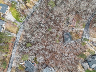 Welcome to this charming 3 BR/1.5 BA ranch in a cul de sac home on Fairfield Plantation Golf and Country Club in Georgia - for sale on GolfHomes.com, golf home, golf lot