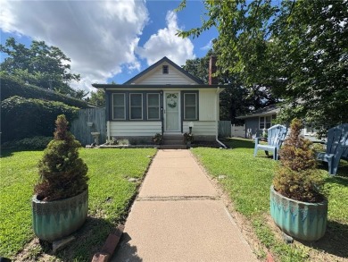 Welcome to this charming 2-bedroom, 1-bath home in the popular on Columbia Golf Club in Minnesota - for sale on GolfHomes.com, golf home, golf lot