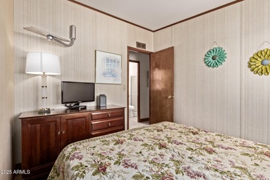 GOLF COURSE VIEWS!!! Located in the guard-gated 55+ community of on Great Eagle Golf Club in Arizona - for sale on GolfHomes.com, golf home, golf lot