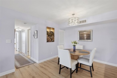 Beachfront Living at Islander Club on Longboat Key

Experience on Links on Longboat Golf Club in Florida - for sale on GolfHomes.com, golf home, golf lot