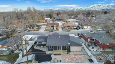 **OPEN HOUSE this Friday 1/24/25 from 1PM-3PM** Step into this on Nibley Park Golf Course in Utah - for sale on GolfHomes.com, golf home, golf lot