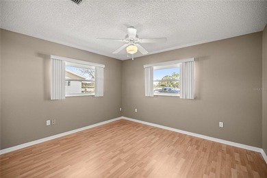 One or more photo(s) has been virtually staged. Discover the on The Links of Spruce Creek in Florida - for sale on GolfHomes.com, golf home, golf lot