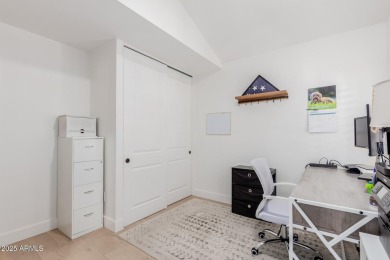 Stylish Remodeled Townhome in the Heart of Scottsdale!

Welcome on Scottsdale Silverado Golf Club in Arizona - for sale on GolfHomes.com, golf home, golf lot