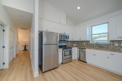 2 bedroom 2 bath townhome in the heart of Rockport with a on Rockport Country Club in Texas - for sale on GolfHomes.com, golf home, golf lot