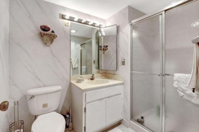 Highly Desirable 2-Bed/2-Bath Condo in Hunters Run - Westgate on Hunters Run Golf and Country Club in Florida - for sale on GolfHomes.com, golf home, golf lot