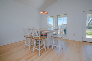 2 bedroom 2 bath townhome in the heart of Rockport with a on Rockport Country Club in Texas - for sale on GolfHomes.com, golf home, golf lot