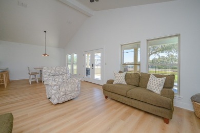 2 bedroom 2 bath townhome in the heart of Rockport with a on Rockport Country Club in Texas - for sale on GolfHomes.com, golf home, golf lot