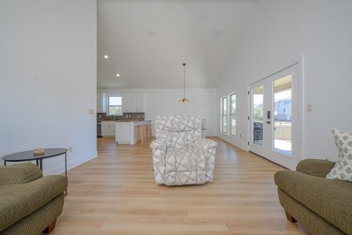 2 bedroom 2 bath townhome in the heart of Rockport with a on Rockport Country Club in Texas - for sale on GolfHomes.com, golf home, golf lot
