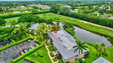 Highly Desirable 2-Bed/2-Bath Condo in Hunters Run - Westgate on Hunters Run Golf and Country Club in Florida - for sale on GolfHomes.com, golf home, golf lot