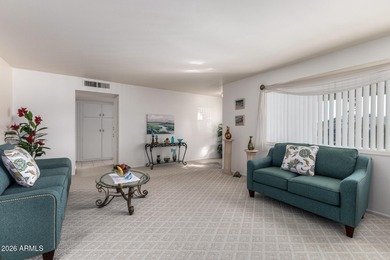 WELCOME TO THIS CHARMING GOLF COURSE HOME. THIS 2 BEDROOM, 2 on Sun City South Golf Course in Arizona - for sale on GolfHomes.com, golf home, golf lot