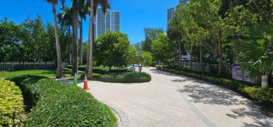 Modern  sun-filled condo in Mystic Pointe - Aventura. This on Turnberry Isle Resort and Club in Florida - for sale on GolfHomes.com, golf home, golf lot