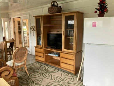 Beautifully maintained 3BR/2BA home in a quiet 55+ community on Fairways Country Club in Florida - for sale on GolfHomes.com, golf home, golf lot