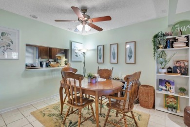 This adorable townhouse is in the most convenient location to on Hilaman Park Golf Course in Florida - for sale on GolfHomes.com, golf home, golf lot