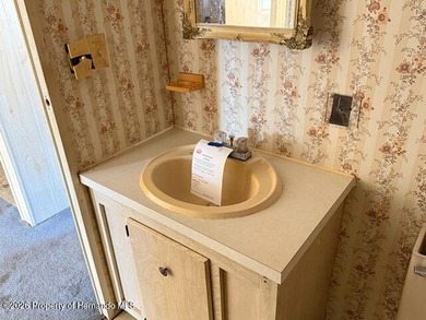 Opportunity awaits in the desirable 55+ golf community of High on High Point Golf Club, Inc. in Florida - for sale on GolfHomes.com, golf home, golf lot