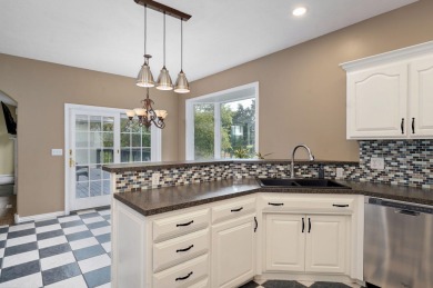 New Price on this amazing Fremont Hills home. Instant Equity & on Fremont Hills Country Club in Missouri - for sale on GolfHomes.com, golf home, golf lot