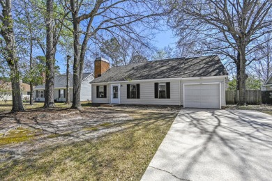 Welcome to Your Next Chapter in Crowfield PlantationNestled in on Crowfield Golf and Country Club in South Carolina - for sale on GolfHomes.com, golf home, golf lot