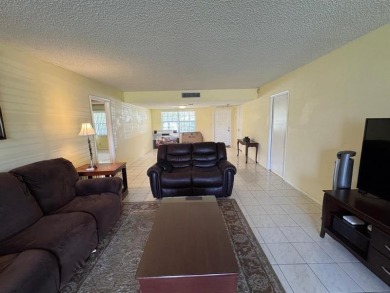Exceptional opportunity to acquire a spacious 3-bedroom on Oaks Country Club in Florida - for sale on GolfHomes.com, golf home, golf lot