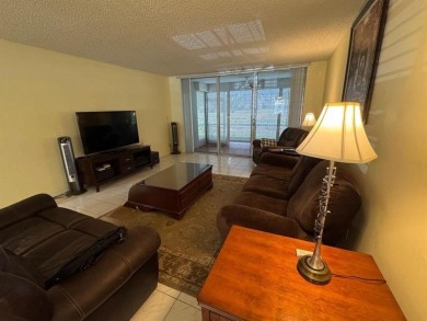 Exceptional opportunity to acquire a spacious 3-bedroom on Oaks Country Club in Florida - for sale on GolfHomes.com, golf home, golf lot