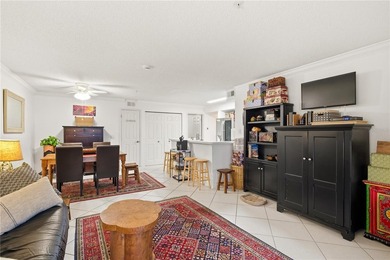 Beautifully maintained End-Unit Condo with Golf Course Views in on Feather Sound Country Club in Florida - for sale on GolfHomes.com, golf home, golf lot