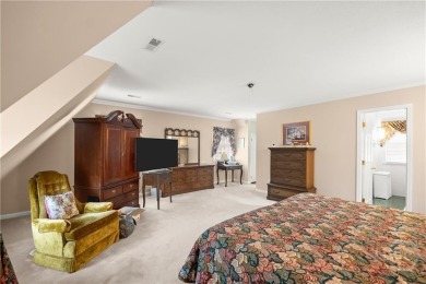 Now available in Hartwell, Ga! This 4 bedroom/3 bathroom brick on Cateechee Golf Club in Georgia - for sale on GolfHomes.com, golf home, golf lot