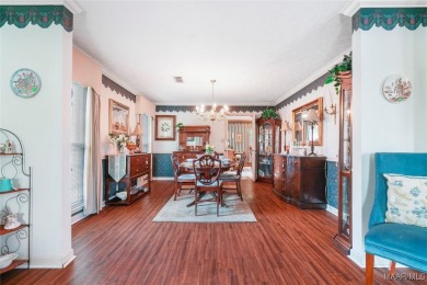 ARROWHEAD BEAUTY with 4 bedrooms, 2.5 baths and Golf Course on Arrowhead Country Club in Alabama - for sale on GolfHomes.com, golf home, golf lot