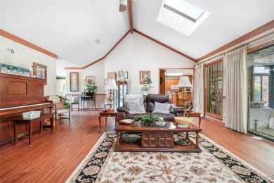 ARROWHEAD BEAUTY with 4 bedrooms, 2.5 baths and Golf Course on Arrowhead Country Club in Alabama - for sale on GolfHomes.com, golf home, golf lot