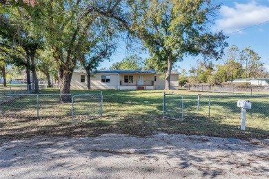 Tranquil 3-Bed, 2-Bath Home on 1.47 Acres in Horseshoe Bend - on Horseshoe Bend Country Club in Texas - for sale on GolfHomes.com, golf home, golf lot