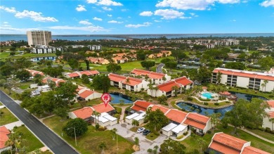 Dont miss out on this STUNNING (End-Unit) Windjammer Villa on The Landings Yacht, Golf and Tennis Club in Florida - for sale on GolfHomes.com, golf home, golf lot