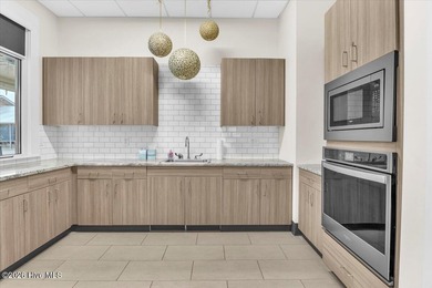 Nestled in the heart of the Magnolia Greens golf community, this on Magnolia Greens Golf Plantation in North Carolina - for sale on GolfHomes.com, golf home, golf lot