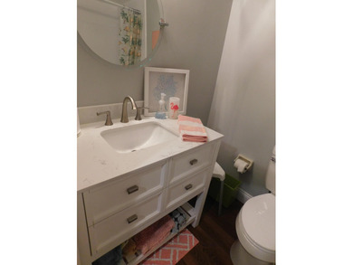 This Golf Condo has been completely renovated w contemporary on Gator Trace Golf and Country Club in Florida - for sale on GolfHomes.com, golf home, golf lot