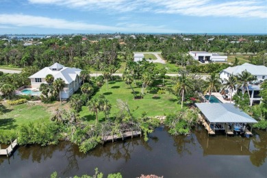 Large waterfront lot with approximately 102 ft of shallow water on Rotonda Golf and Country Club The Links Course in Florida - for sale on GolfHomes.com, golf home, golf lot