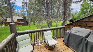 #61 Wildflower boasts an exceptional location on the 13th hole on Sunriver Woodlands Golf Course in Oregon - for sale on GolfHomes.com, golf home, golf lot