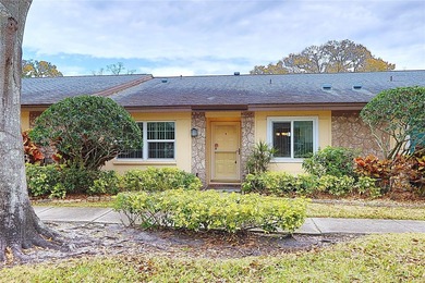 WELCOME TO THIS METICULOUS CHARMING VILLA IN HIGHLAND LAKES. 2 on Highland Lakes Executive Golf Course in Florida - for sale on GolfHomes.com, golf home, golf lot