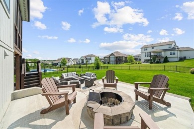 SELLER OFFERING $10K CREDIT to go towards buyers closing costs on Fred Arbanas Golf Course At Longview Lakes - Longview Lake in Missouri - for sale on GolfHomes.com, golf home, golf lot