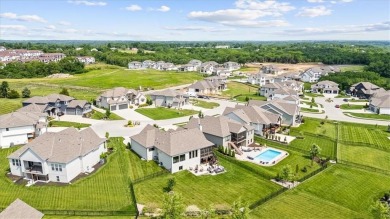 SELLER OFFERING $10K CREDIT to go towards buyers closing costs on Fred Arbanas Golf Course At Longview Lakes - Longview Lake in Missouri - for sale on GolfHomes.com, golf home, golf lot