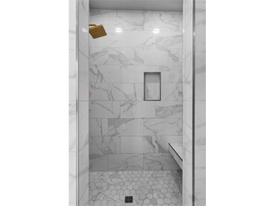 Modern traditional luxury in coveted Shadow Valley. This on Shadow Valley Country Club in Arkansas - for sale on GolfHomes.com, golf home, golf lot