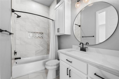 Modern traditional luxury in coveted Shadow Valley. This on Shadow Valley Country Club in Arkansas - for sale on GolfHomes.com, golf home, golf lot