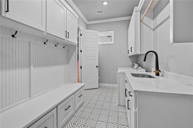 Modern traditional luxury in coveted Shadow Valley. This on Shadow Valley Country Club in Arkansas - for sale on GolfHomes.com, golf home, golf lot